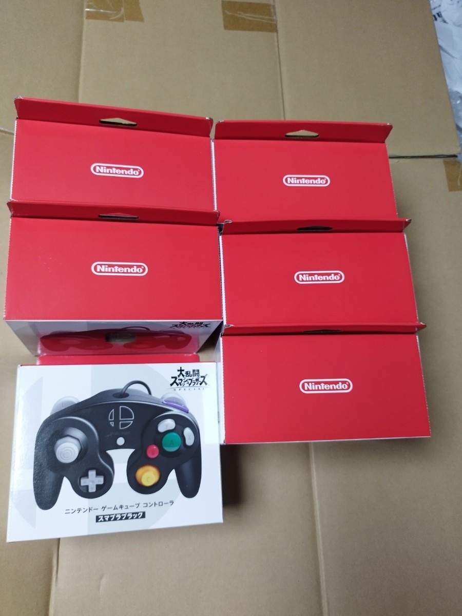 スマブラ ブラック ニンテンドーゲームキューブコントローラ 【公式通販】