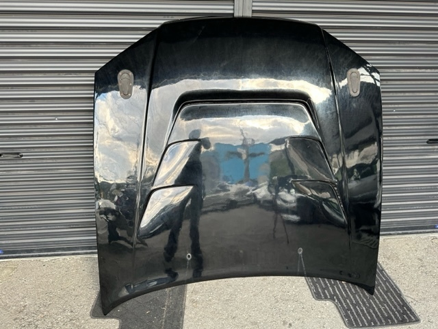 R34スカイライン　FRPボンネット　ER34　HR34　ENR34　SKYLINE　ダクト付き　ボンピンセット　中古