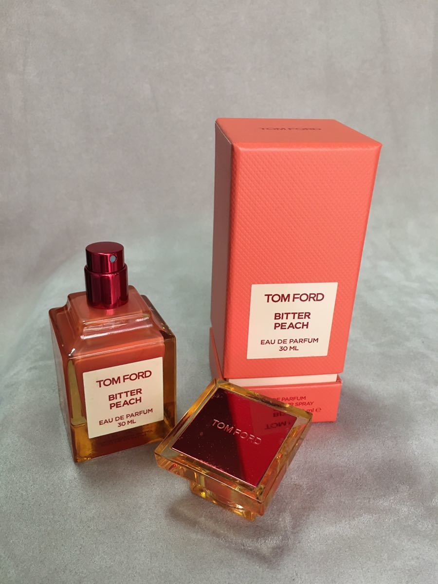 42) TOMFORD トムフォード 香水 ビター ピーチ オードパルファム 30ml