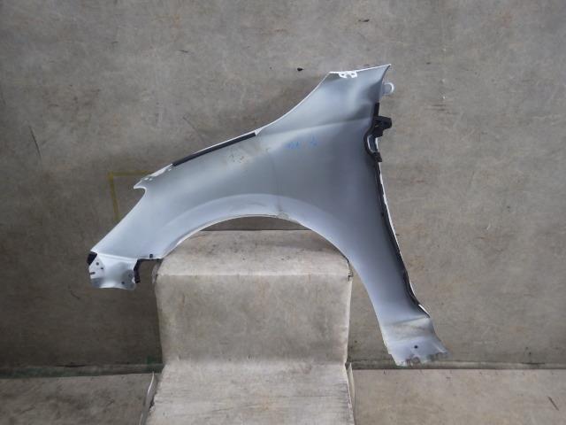 デミオ DBA-DE3FS 右Fフェンダー D651-52-111C デミオ DE3FS DBA-DJ3FS DBA A3F ＊個人宅配送