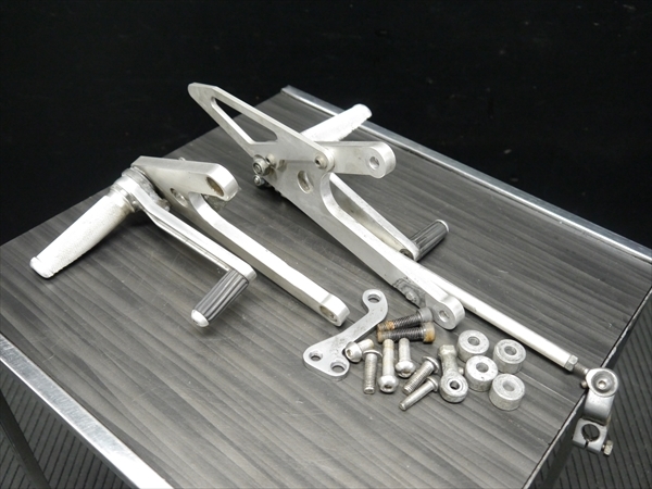 R53044 R1-Z 3XC 前期 社外 コワース COERCE バック ステップASSY 左右と マスター ステーSET TZR250 1KT 2XT TDR250 イシイ OX