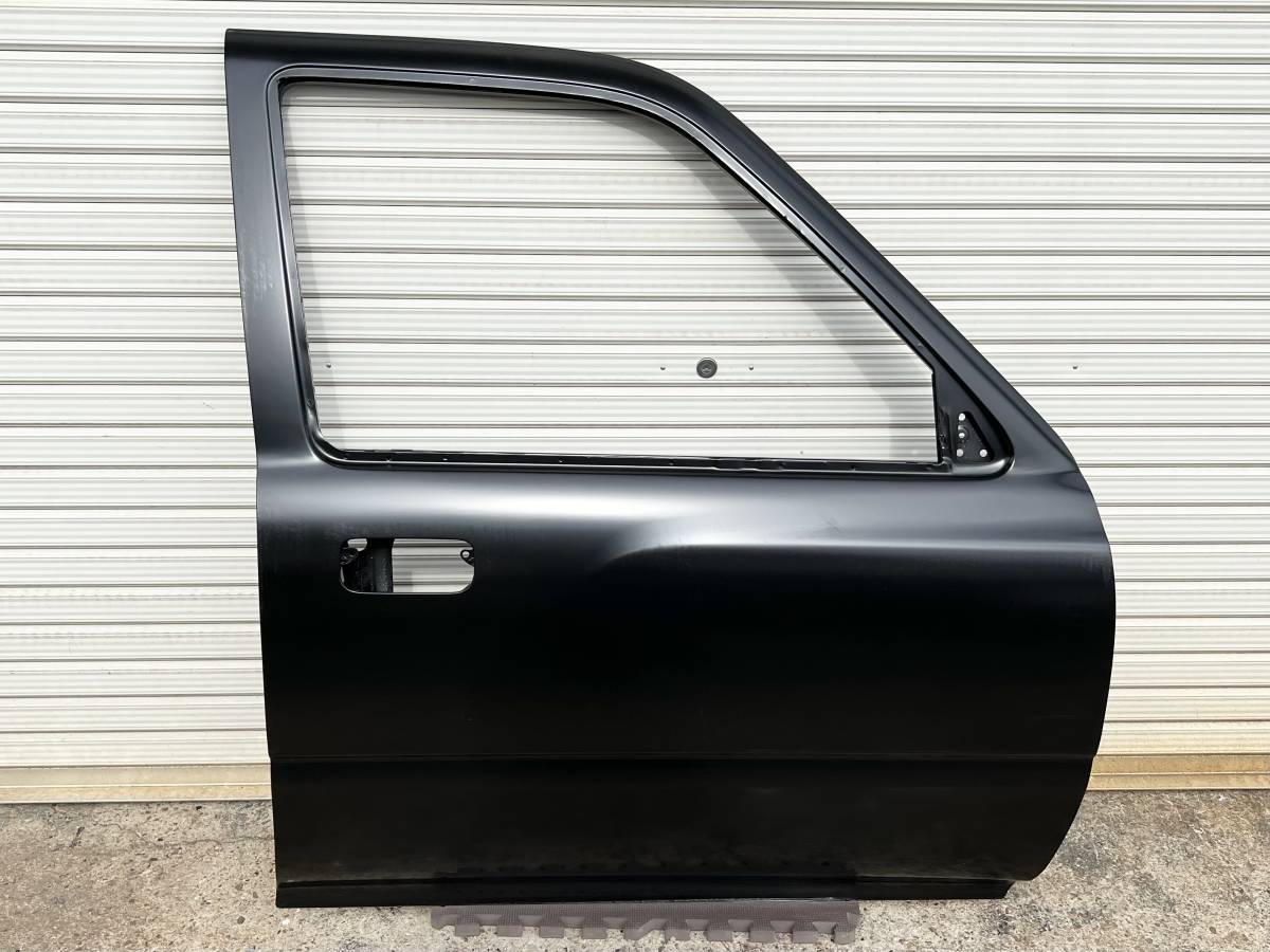 ＊未使用 送料込＊即決 トヨタ ハイラックスサーフ KZN130W 純正 右 フロントドア 67001-35450 未塗装 右側 フロント ドア 送料無料 1487