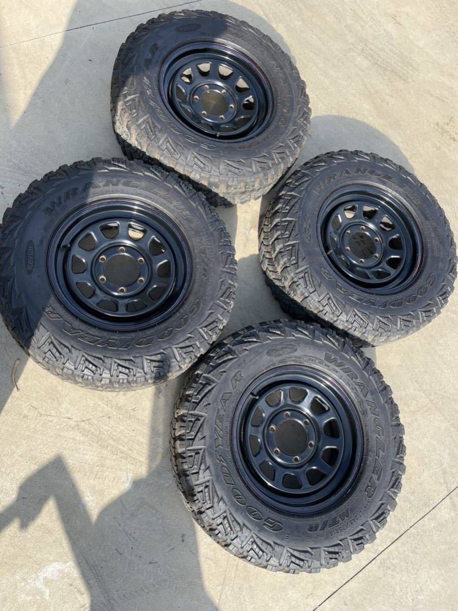 WRANGLER MT/R with Kevlar 245/75R16 DAYTONAホイール付き サーフ
