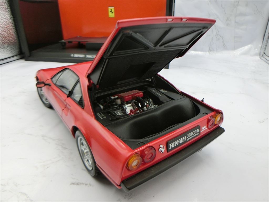 IJ11-05】【80サイズ】△京商 ホットウィール/フェラーリ 308GTB
