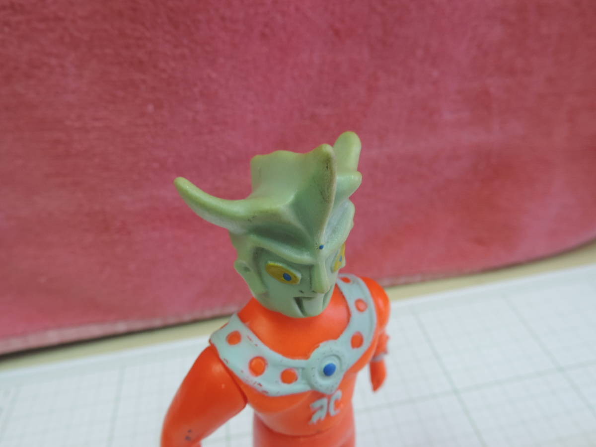 マルサン　円谷プロ　 ソフビ 　ウルトラマンレオ　　当時物 　特撮　約15㎝ 　スモールバルタンなど　計６点_7