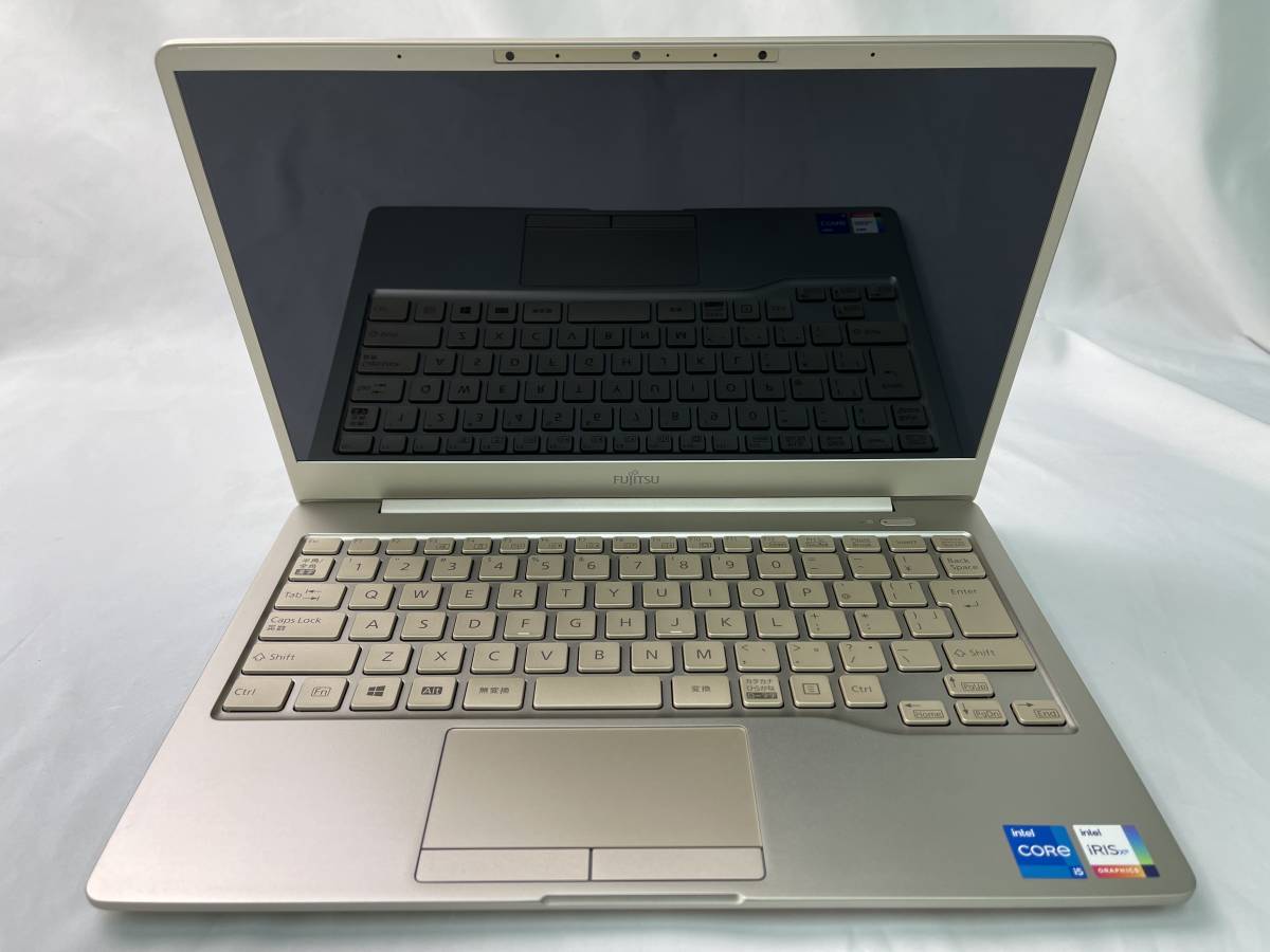 富士通 LIFEBOOK CH75/E3［Intel Core i5-1135G7 @ 2.40GHz／メモリ8GB