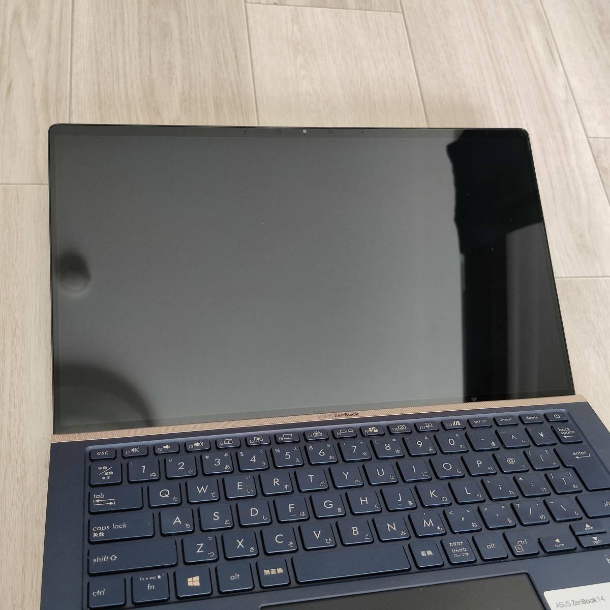 ジャンクASUS ZenBook 14 UX433FN