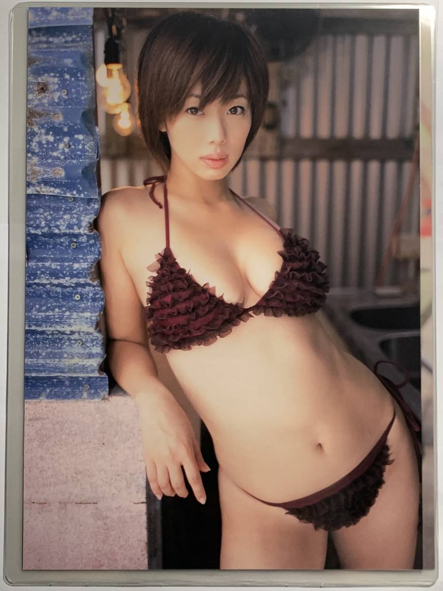 厚手ラミネート加工】井上和香 水着 A4変サイズ 雑誌切り抜き 8ページ