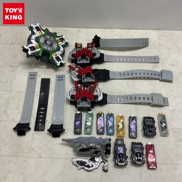  1円〜 訳あり 仮面ライダーW 変身ベルト DXダブルドライバー 変形ガイア恐竜 ファングメモリ 他(おもちゃ、ゲーム)｜売買されたオークション情報、yahooの商品情報をアーカイブ公開 - オーク その他
