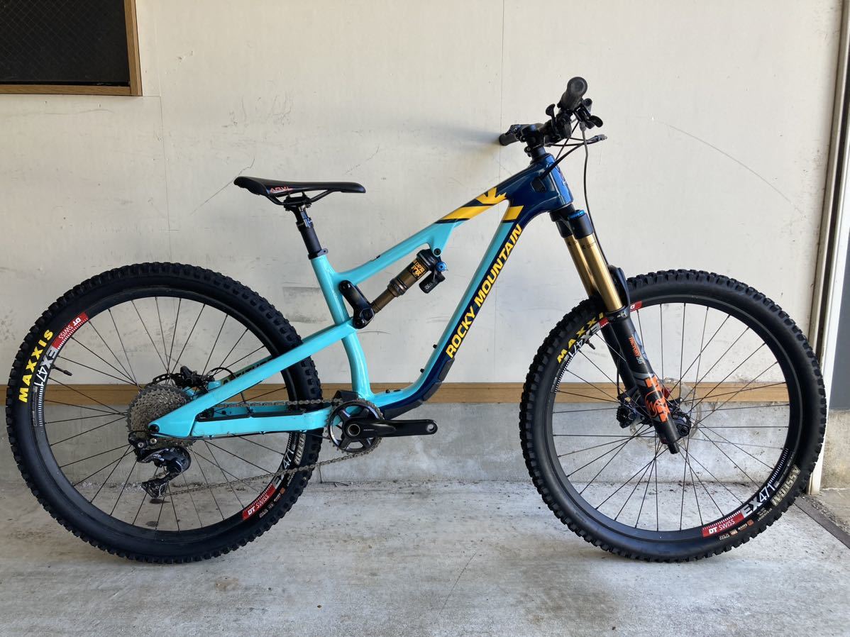 ロッキーマウンテン　ホイールタイヤセット　マウンテン　ブロック　おまけ RockyMountain ロッキーマウンテン アルチチュード sサイズ 27.5