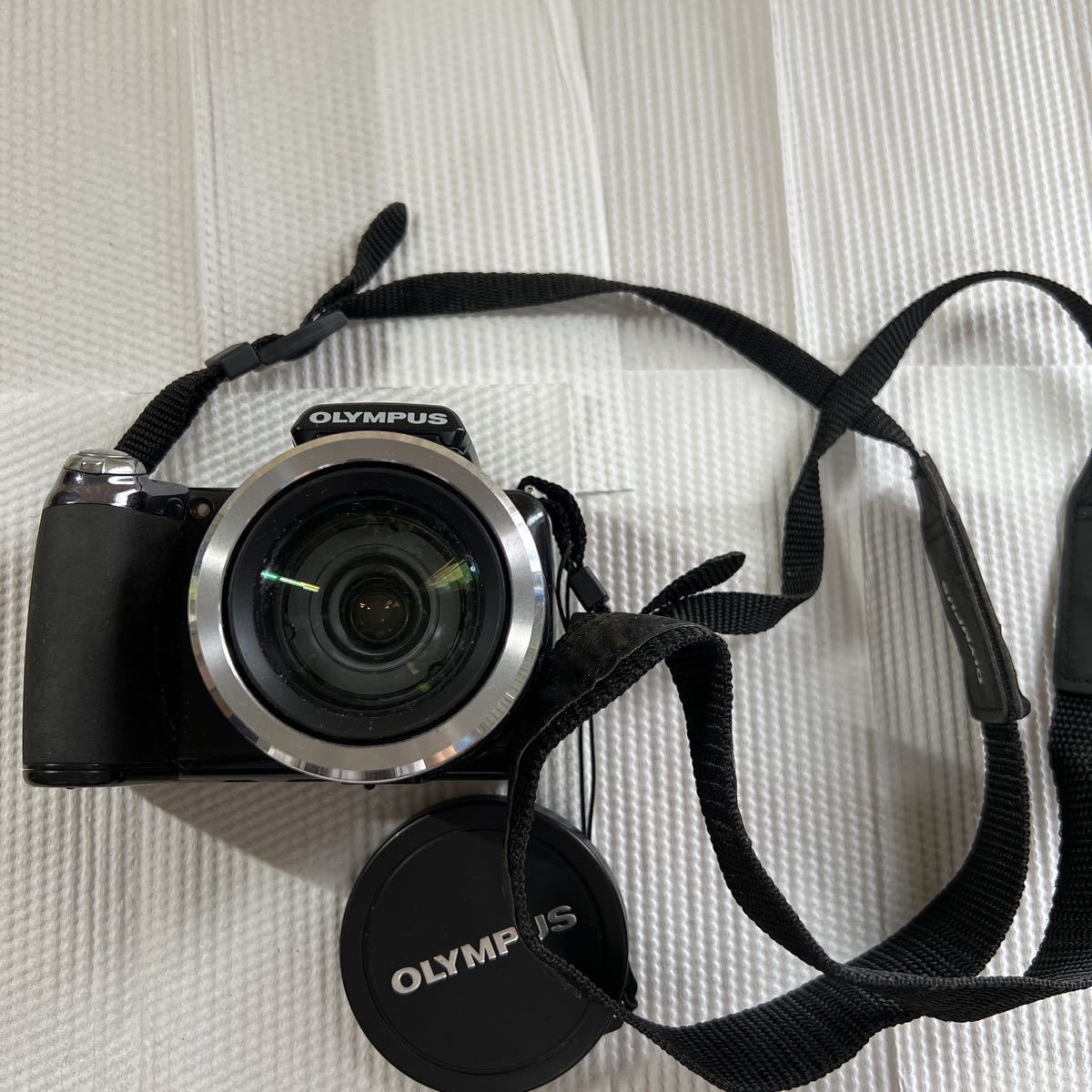 動作未確認 ジャンク OLYMPUS SP-810UZ 14 MEGAPIXEL オリンパス