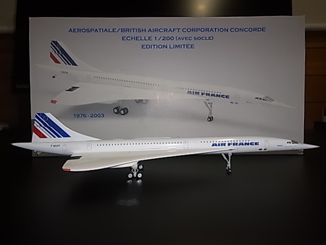 Hogan（1/200） エールフランスコンコルド金属F-BVFF スタンド付き Hogan 1/200 LES AVIONS AIR FRANCE Concorde F-BVFF No.8911 FF