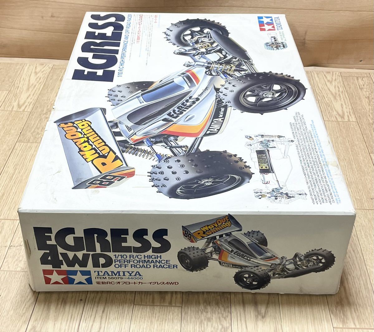 TAMIYA EGRESS BLACK EDITION 1/10 TAMIYA EGRESS BLACK EDITION 1/10