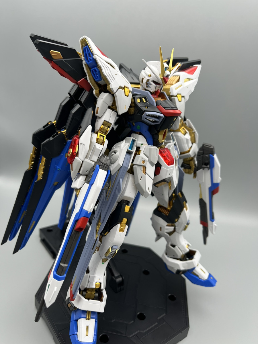 組立済み MGEX 1/100 ストライクフリーダムガンダム 素組 機動戦士 
