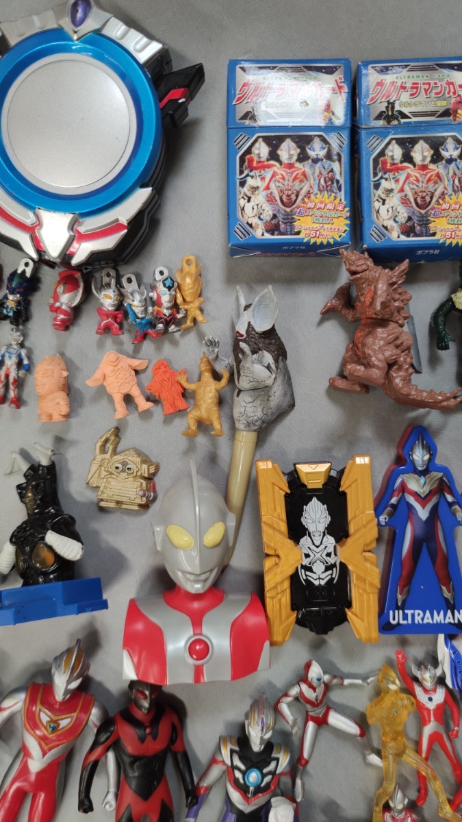 ウルトラマンと怪獣 たくさんセット ソフビ人形 ミニフィギュア 防衛隊