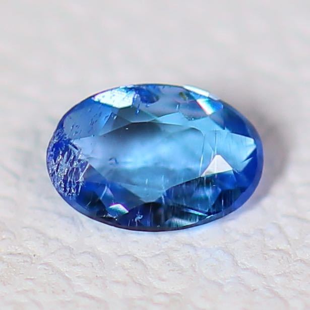 『天然ラズライト』0.08ct ブラジル産 ルース 宝石 天藍石 希少石 レアストーン ソーティング付【3878-6】