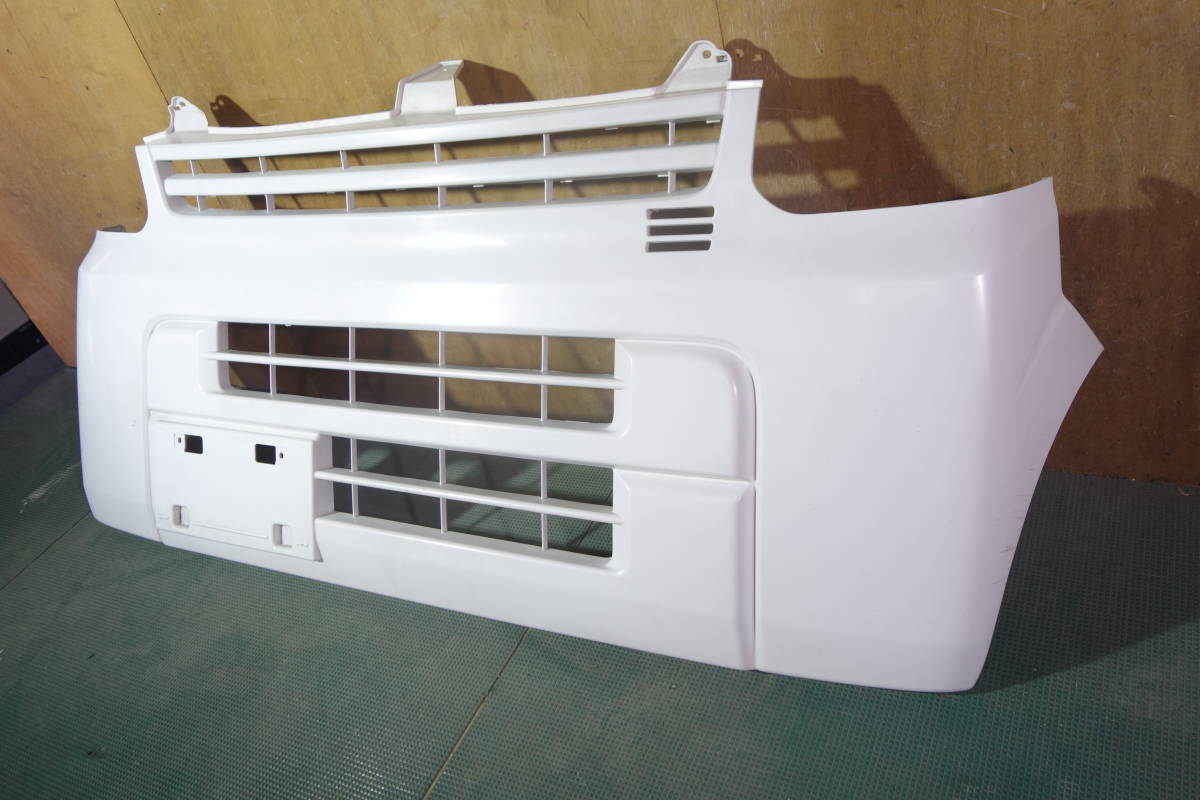 エブリィバン(DA17V) 16719 DA17V エブリィバン フロントバンパー 白