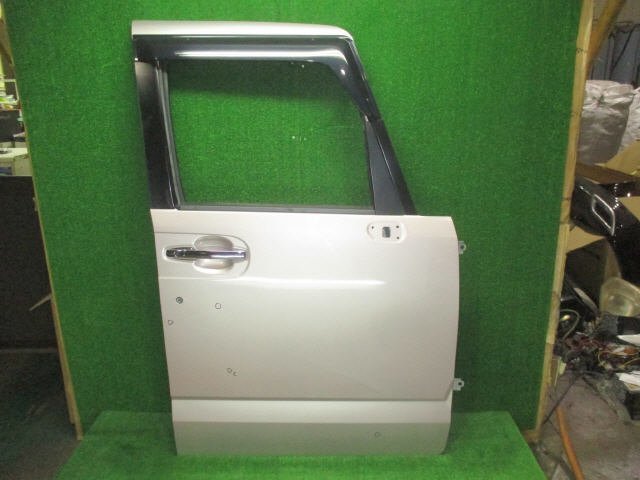 4kurudepa H25年 N-BOX DBA-JF1 フロント 右 ドア 67010-TY0-000ZZ