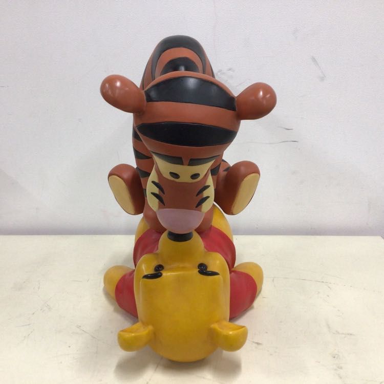 1円〜 店頭受取限定 ディズニーストア くまのプーさん プー＆ティガー