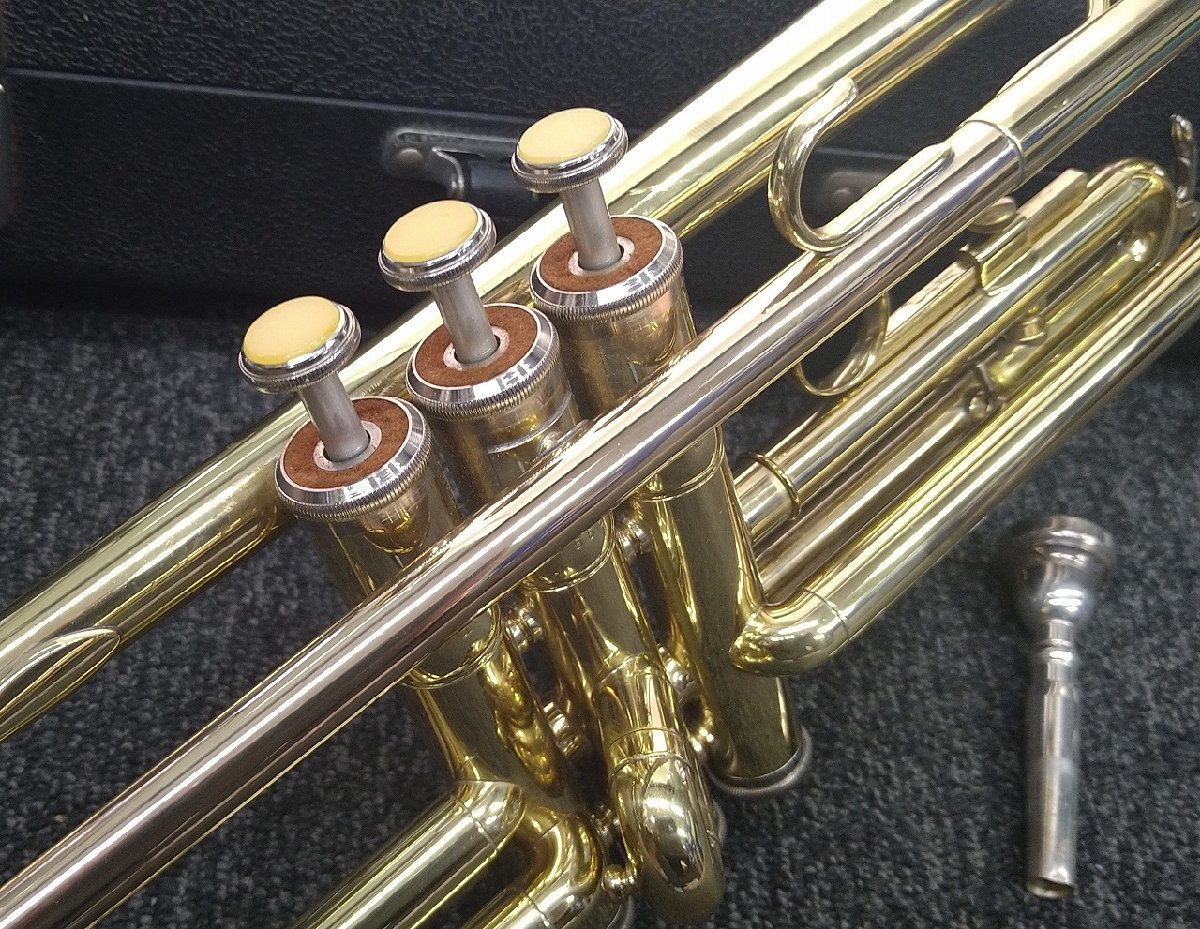YAMAHA ヤマハ YTR-2321 トランペット ハードケース入り マウス付属