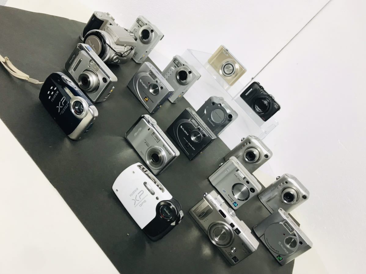 FUJIFILM デジタルカメラ デジカメ 17台 まとめて フジフィルム