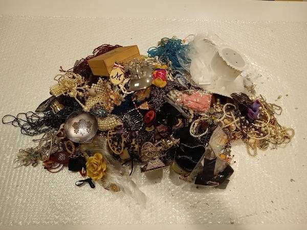 ジャンク 【1円スタート】大量 5.8kg/300個 /アクセサリー/ネックレス