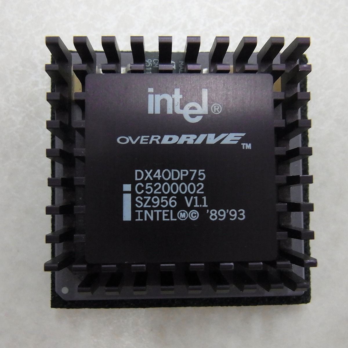 Intel オーバードライブプロセッサ PC-98用CPU CPU：第 PC-98シリーズ