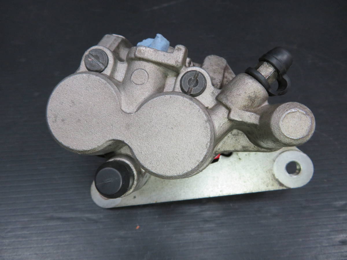 XR100モタード 純正フロントキャリパーASSY/最終モデル/エイプNSF100NSR50＃60