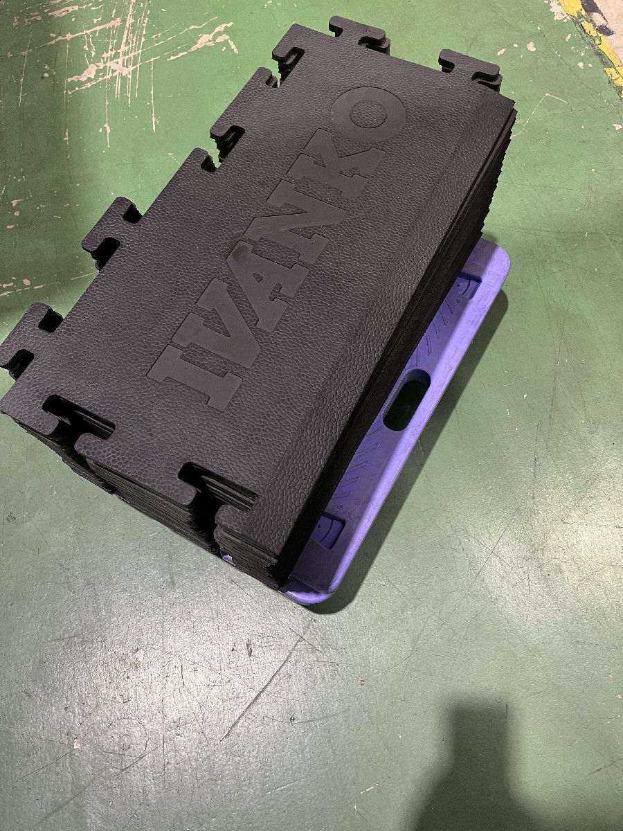 1030a1 IVANKO/イヴァンコ インターロック式ラバーマット 68枚セット