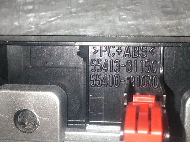 訳あり品】トヨタ純正 NSZT-Y68T 08605-00B40 (N23020) 【公式通販】