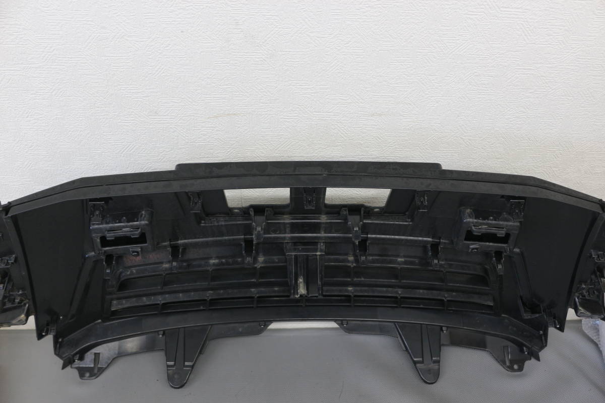 トヨタ 80系 エスクァイア 後期用 TRD グリル 53100-ZR8A0