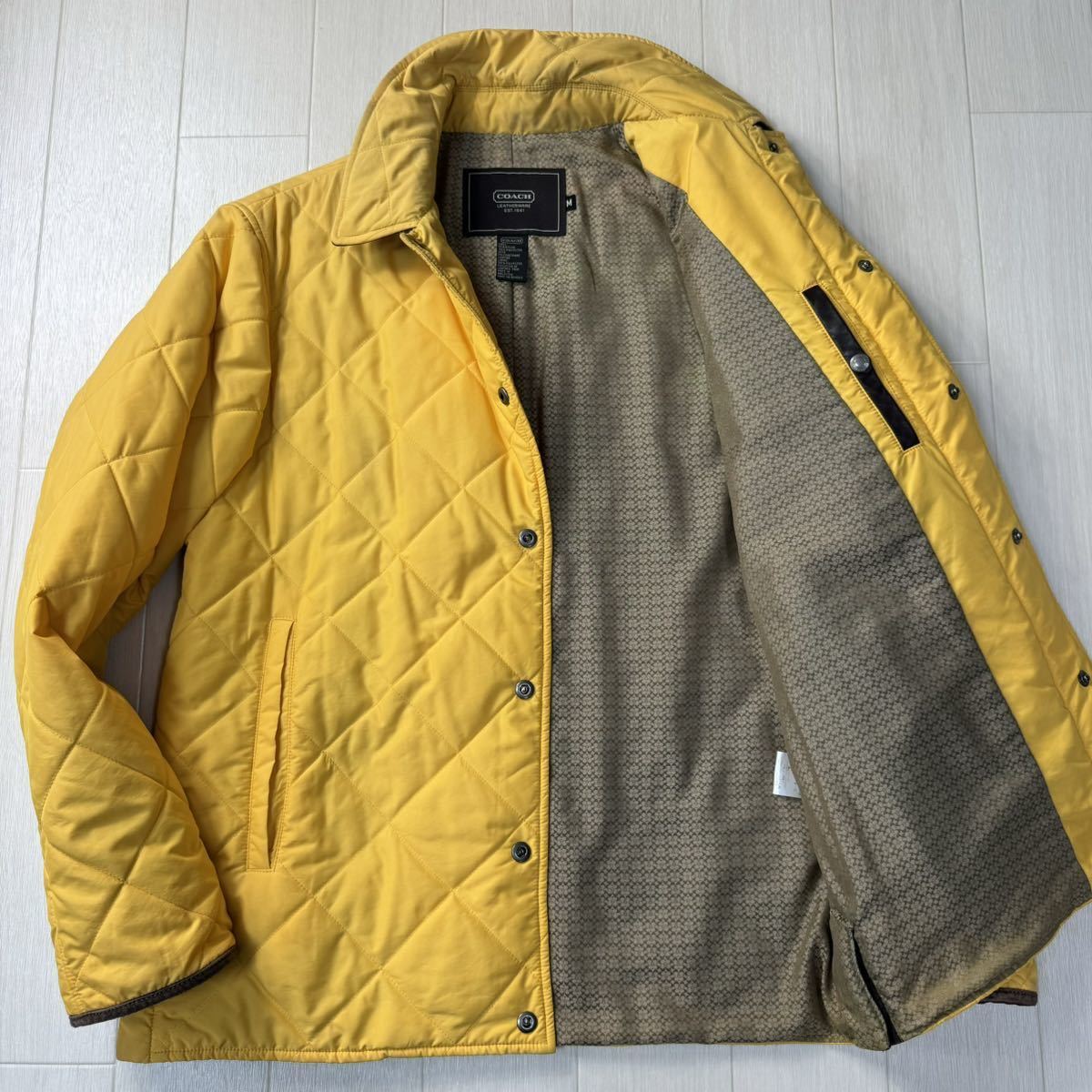 希少レア/Mサイズ★コーチ/COACH シグネチャー総柄 キルティングジャケット コート 中綿 本革切替 ロゴレザー メンズ 黄 イエロー 秋