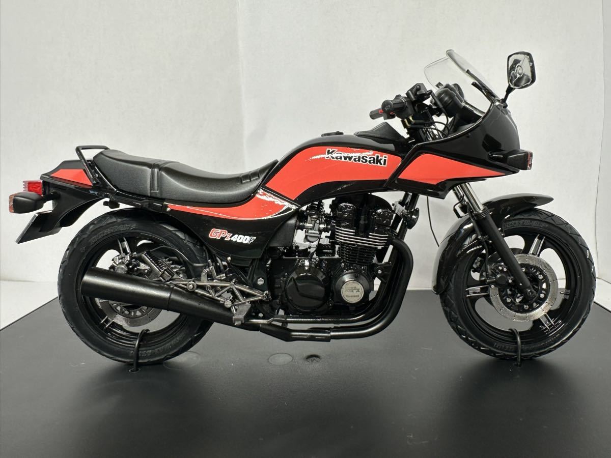 1円スタート! アオシマ 1/12 kawasaki GPZ400F 塗装済 完成品 1円スタート! アオシマ 1/12 kawasaki GPZ400F 塗装済 完成品