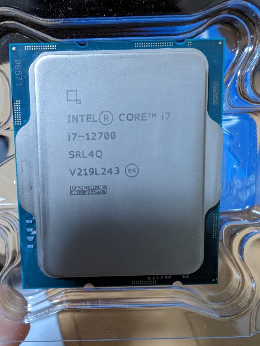 動作確認済】 intel Core i7-12700 BOX(CPUクーラー未使用) 送料込