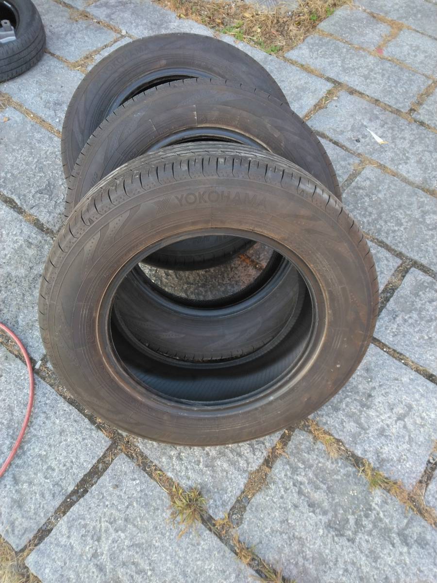 ヨコハマ 205/65R16 ブルーアースRV 中古 23年製 中古4本8
