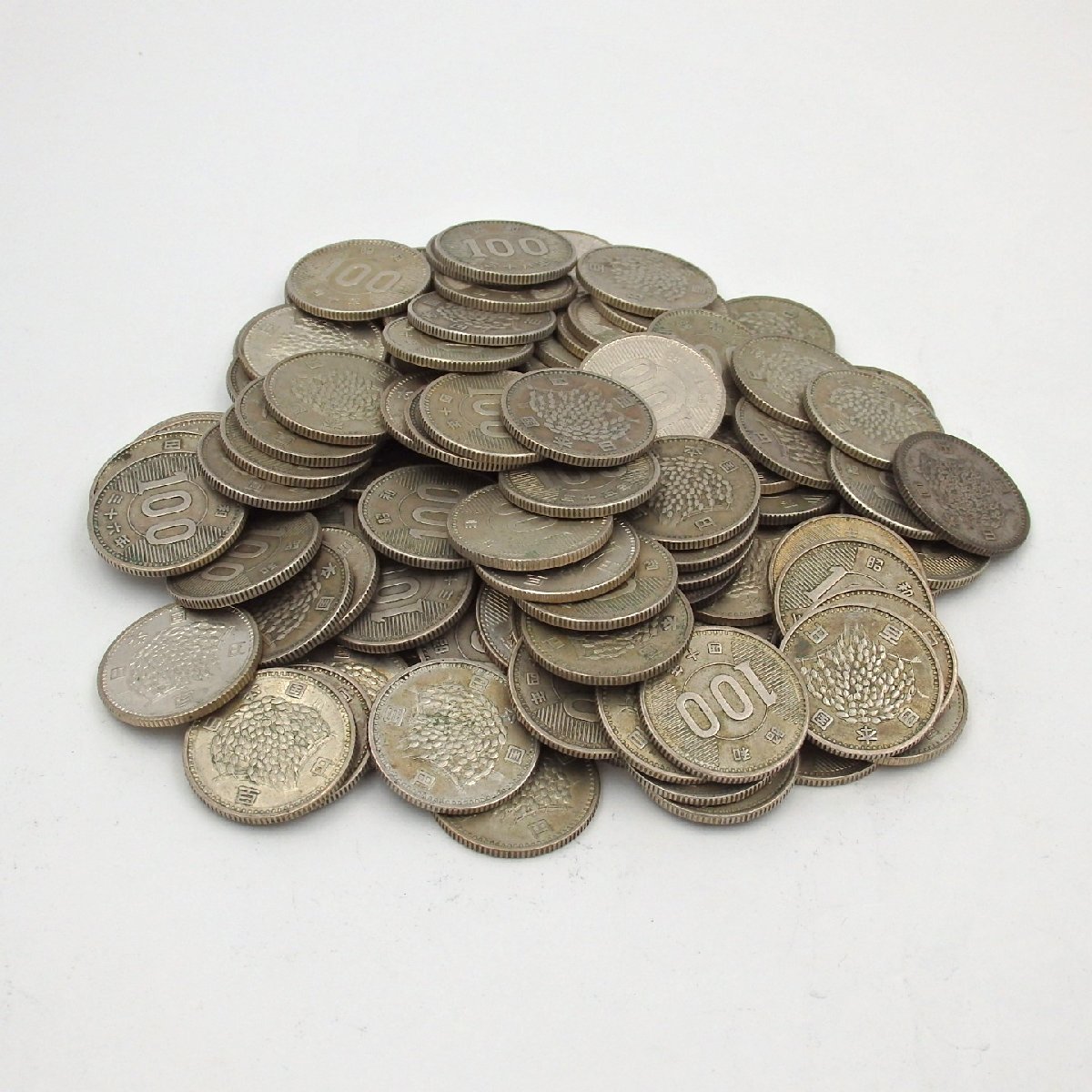 稲穂100円銀貨の価値は？昭和34～41年発行の旧百円