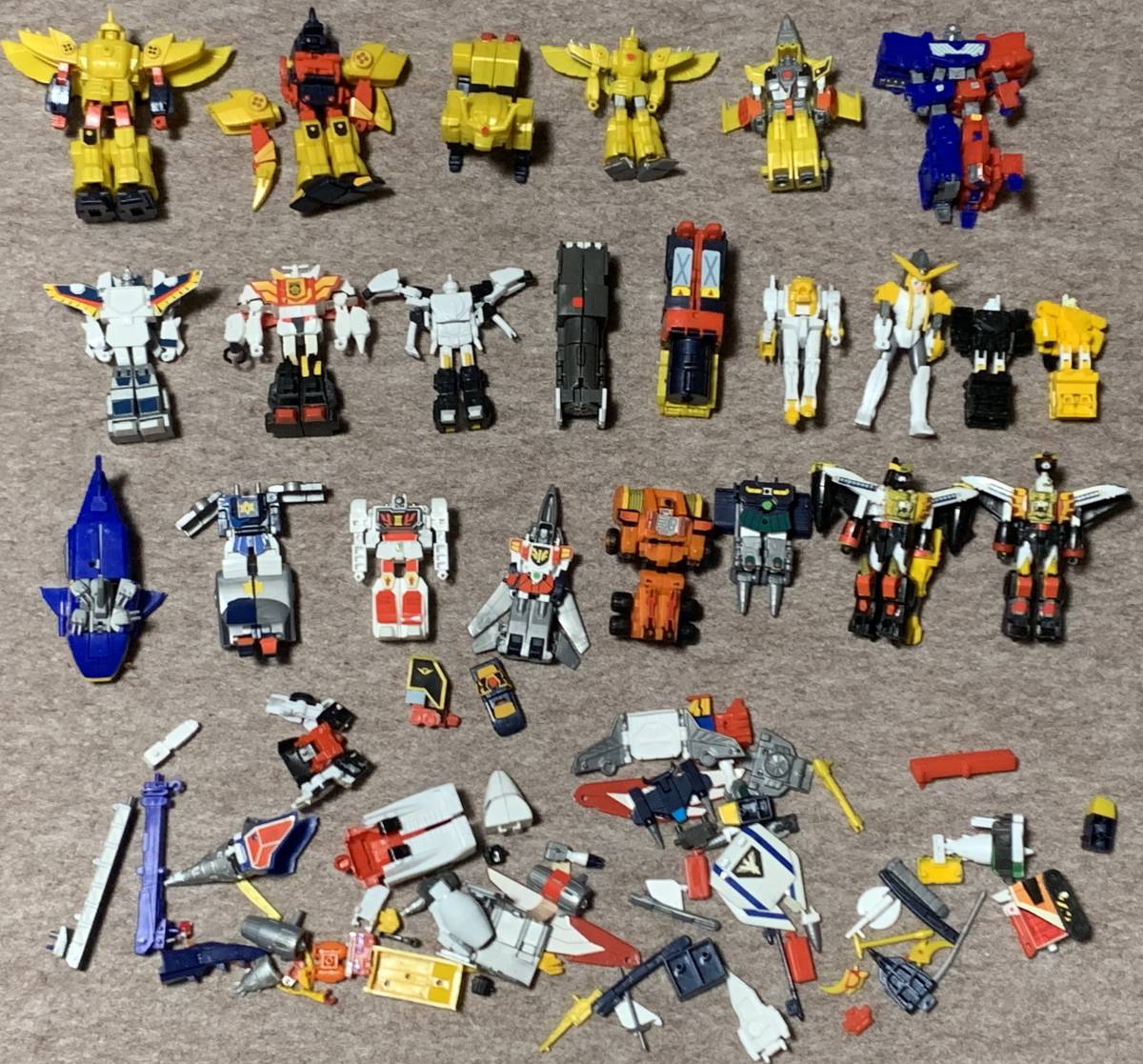 ☆ ジャンク☆ 当時物 カヤバ 勇者シリーズ ミニプラ 部品取りに ばら売り不可 現状品 検索 KABAYA 食玩 ガム ポリプラ フィギュア プラモ