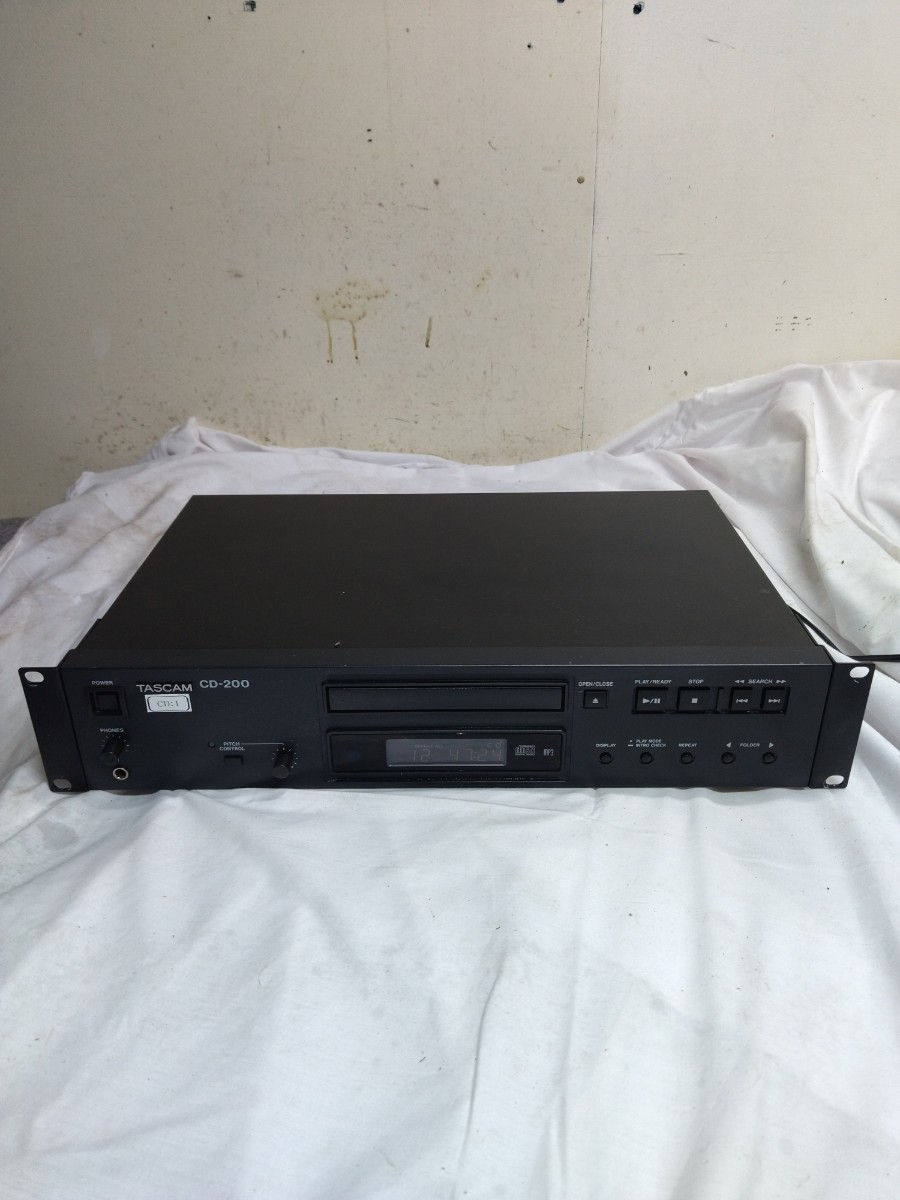 TASCAM CD-200 TEAC CDプレーヤー タスカム 2009年製