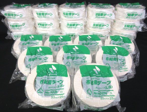 送料300円(税込)■xc888■ニチバン 段ボール包装用強粘着 布粘着テープ 白 50mm×25m 24点【シンオク】
