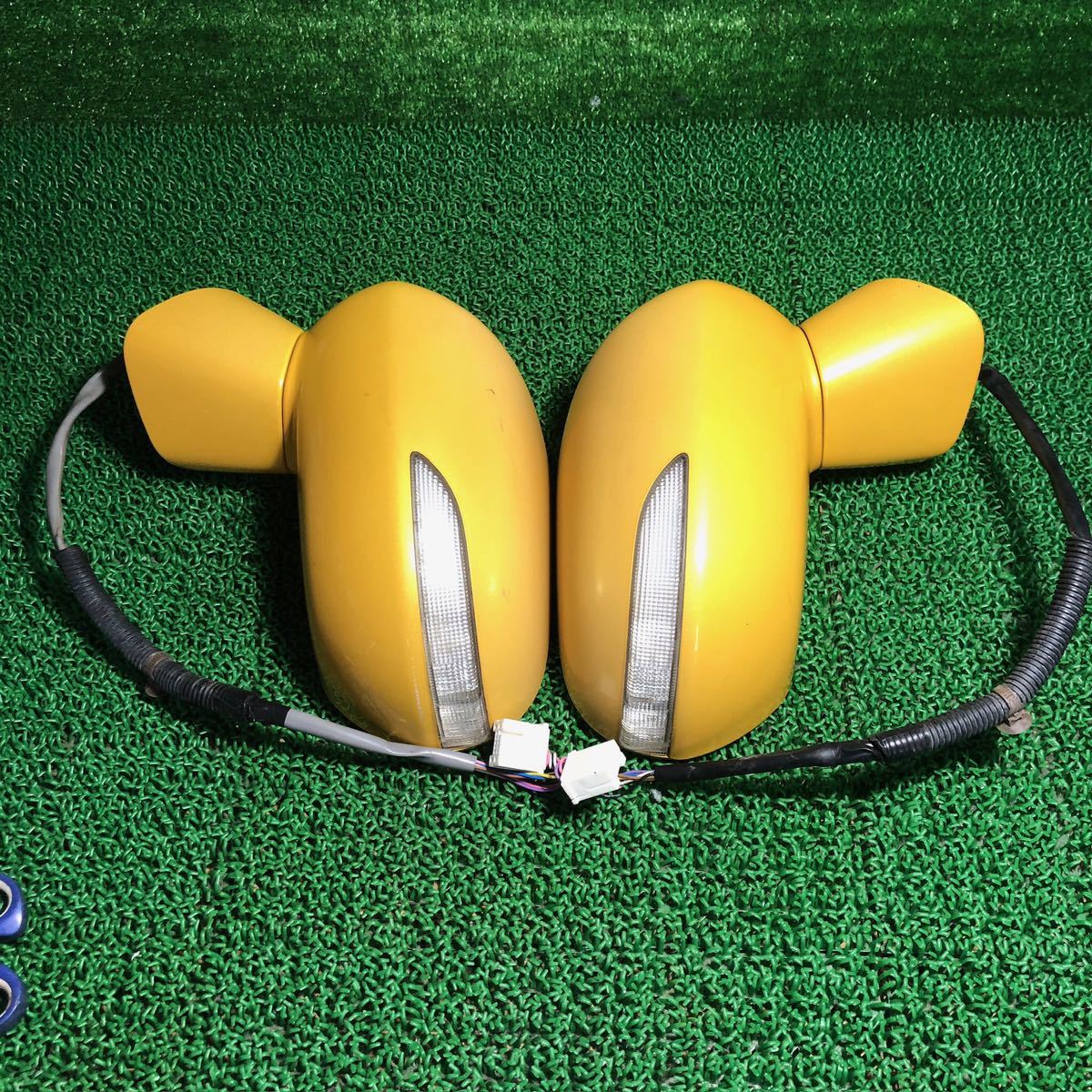 ホンダ フィット GD1 純正 サイドミラードアミラー左右セット Y66P [FD1-R511-Y66P-02]
