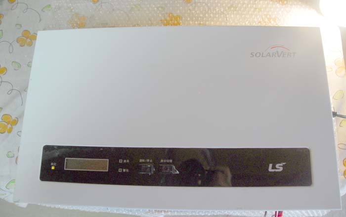 パワコン・自立運転テスト済・LS産電・LSP-S００４Ｌ(ＪＰ）・取付板付き・定格出力４．０ｋＷ、作動確認中古102