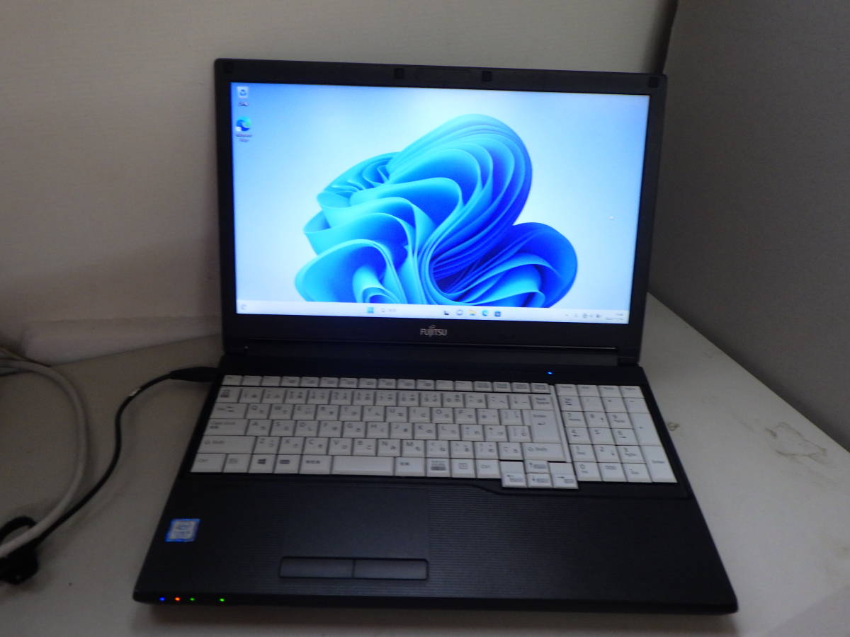 富士通 LIFEBOOK A577/SX 7世代i5 SSD256G Win11 LIFEBOOK A577