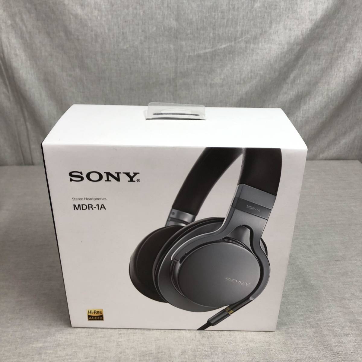 【激安大特価，激安大特価，HOT】 ソニー ステレオヘッドホン シルバー MDR-1A(ソニー)｜売買されたオークション情報、yahooの商品情報をアーカイブ公開 - オークファン ソニー