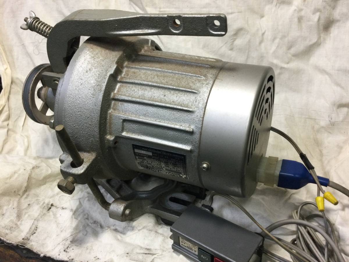 工業用ミシン用三菱クラッチモーター　ＣＡ−２５２Ｅ　250w2p 100v 中古