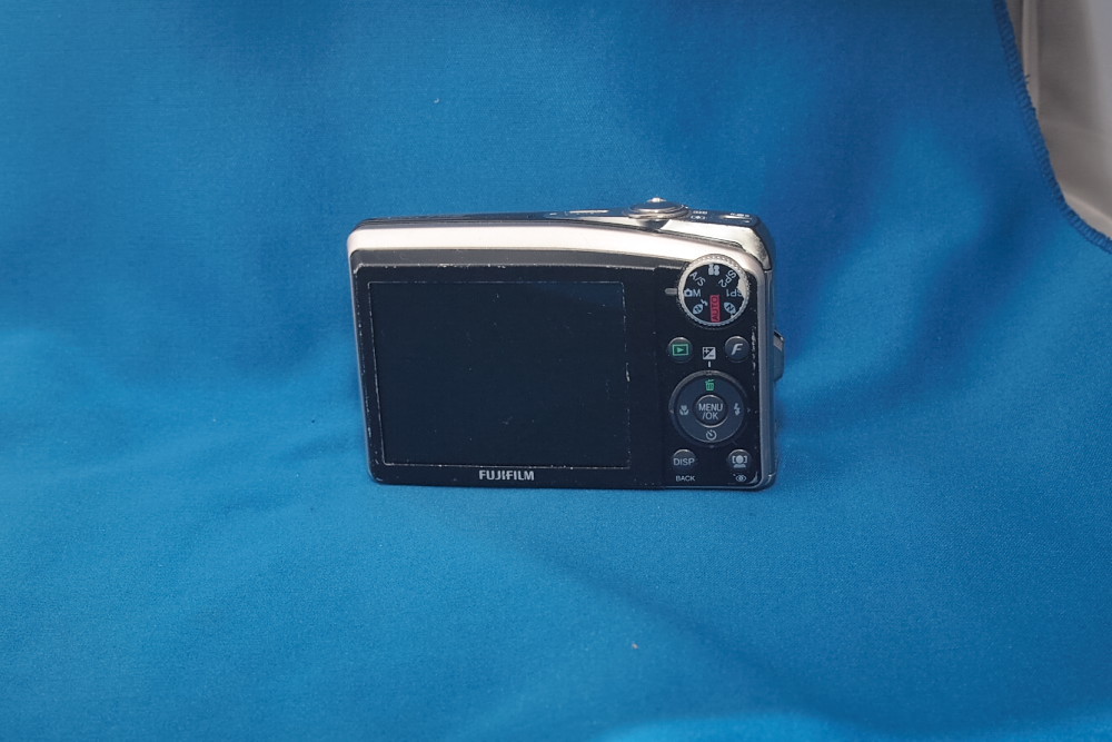 FinePix F50fd FUJIFILM シルバー ＃A345 デジタルカメラ Fujifilm