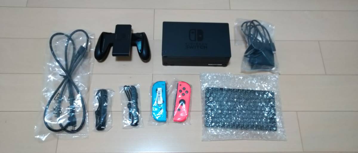 Nintendo Switch ネオンブルー ネオンレッド 本体【中古品】