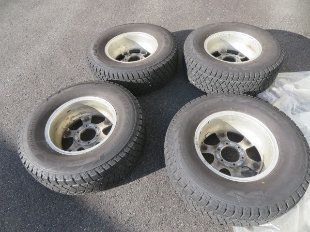 ブリヂストンBLIZZAK DM-V2スタッドレスタイヤ・ホイール４本セット ブリヂストン DM-V2 ブリザック トヨタ RAV4&frasl;三菱 2026年