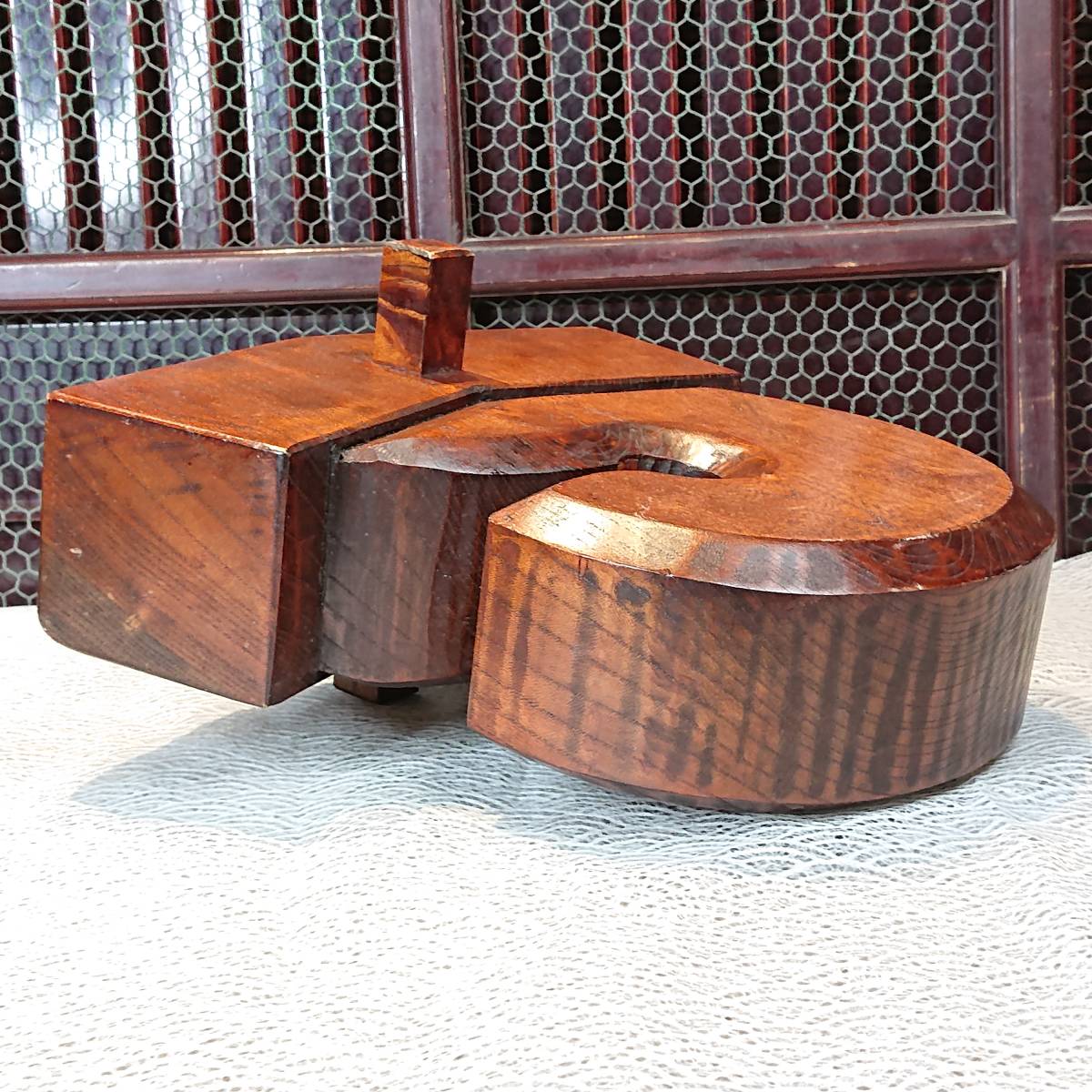欅製 自在鉤 大黒形 40x38cm 約10kg 自在鈎　民藝　民芸　囲炉裏 自在鉤 大黒 A04-1123 自在鉤 大黒型 欅造り 古道具 囲炉裏 - 2026年