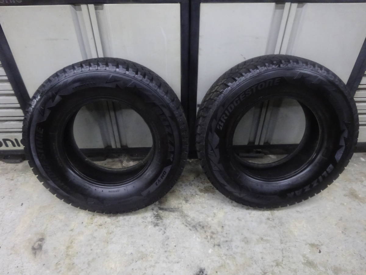 ブリヂストン BLIZAK DM-VZ 245/70R16 スタッドレスタイヤ 2本セット