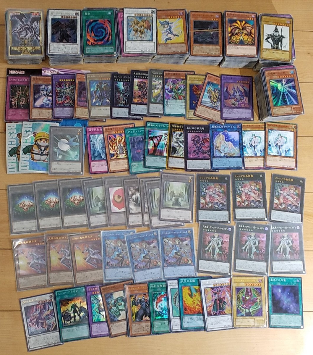 遊戯王カード 大量まとめ売り 初期/旧カード多数 ジャンク扱い 遊戯王カード店処分大量まとめ 英語版入り キラ多め未チェック 初期